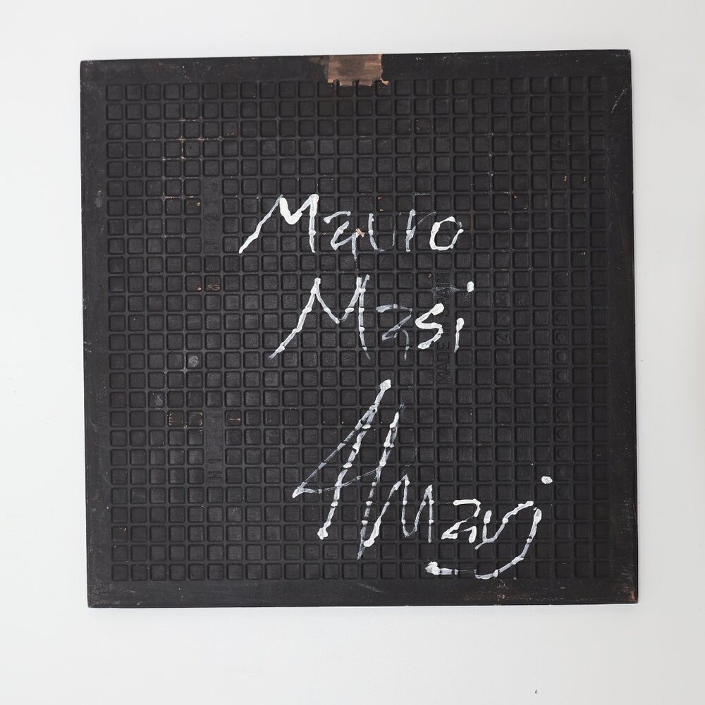 Pair of RARE Signed Original Argentinian Artist Mauro Masi Hand Painted Tiles - Picture 3 of 8